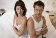 2 ragazzi che si guardano male